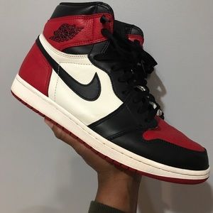 Air Jordan 1 Bred Toe